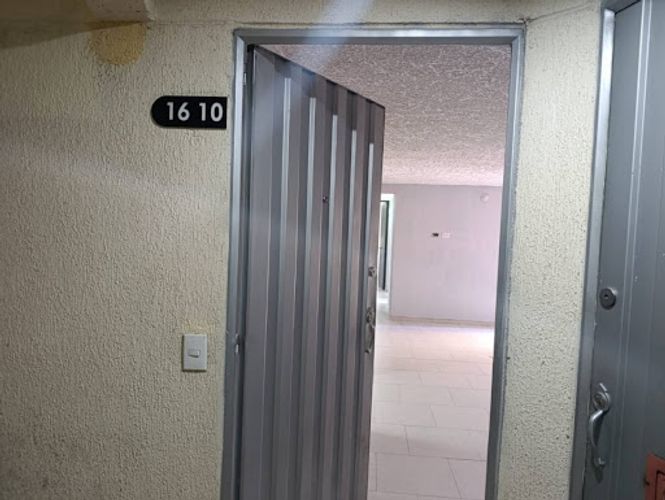 Apartamento de 3 alcobas en venta en Ismael Perdomo, Bogotá, 62 m² · foto 4 de 24