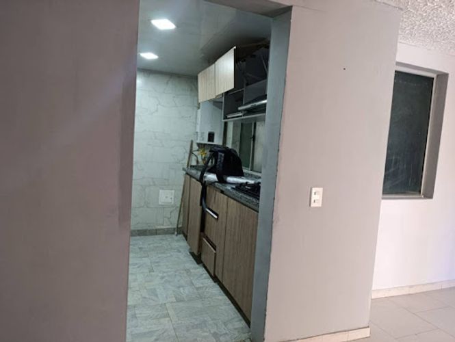 Apartamento de 3 alcobas en venta en Ismael Perdomo, Bogotá, 62 m² · foto 5 de 24