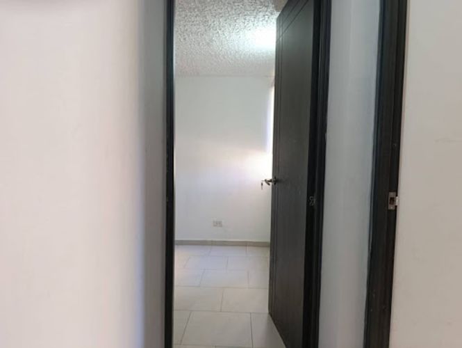 Apartamento de 3 alcobas en venta en Ismael Perdomo, Bogotá, 62 m² · foto 13 de 24