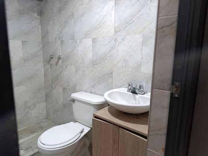 Apartamento de 3 alcobas en venta en Ismael Perdomo, Bogotá, 62 m² · foto 21 de 24
