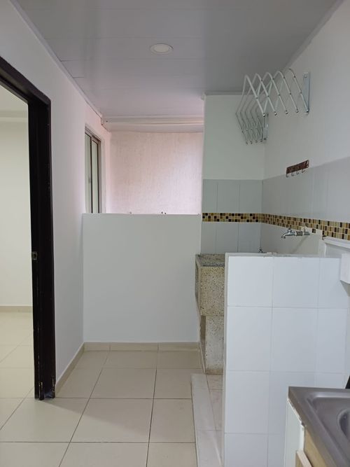 Apartamento de 2 alcobas en venta en Tejaditos, Piedecuesta, 45 m² · foto 10 de 21