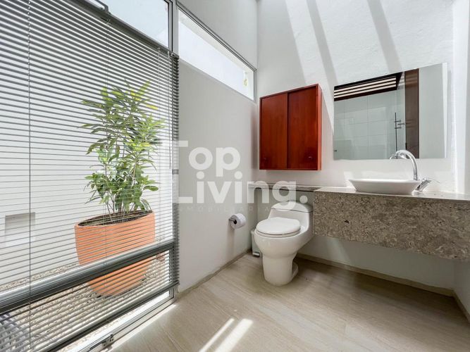 Casa de 4 alcobas en venta en Girardot, Girardot, 302 m² · foto 12 de 24