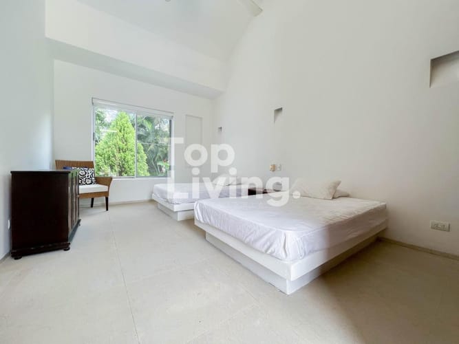Casa de 4 alcobas en venta en Girardot, Girardot, 302 m² · foto 15 de 24