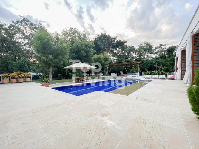 Casa de 4 alcobas en venta en Girardot, Girardot, 302 m² · foto 20 de 24