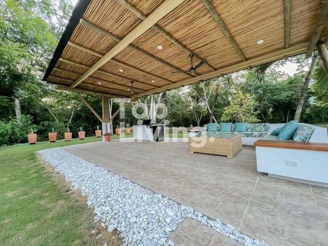 Casa de 4 alcobas en venta en Girardot, Girardot, 302 m² · foto 22 de 24