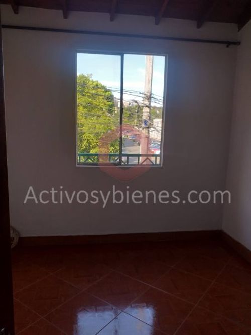 Casa de 2 alcobas en venta en Cucaracho, Medellín, 53 m² · foto 8 de 10