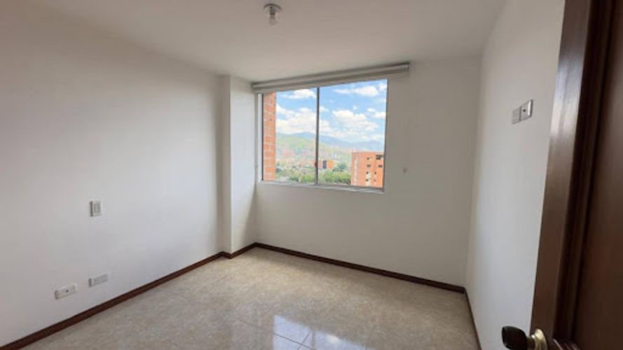Apartamento de 3 alcobas en arriendo en Viviendas Del Sur, Envigado, 140 m² · foto 15 de 24