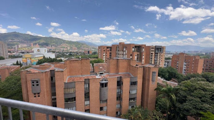 Apartamento de 3 alcobas en arriendo en Viviendas Del Sur, Envigado, 140 m² · foto 24 de 24