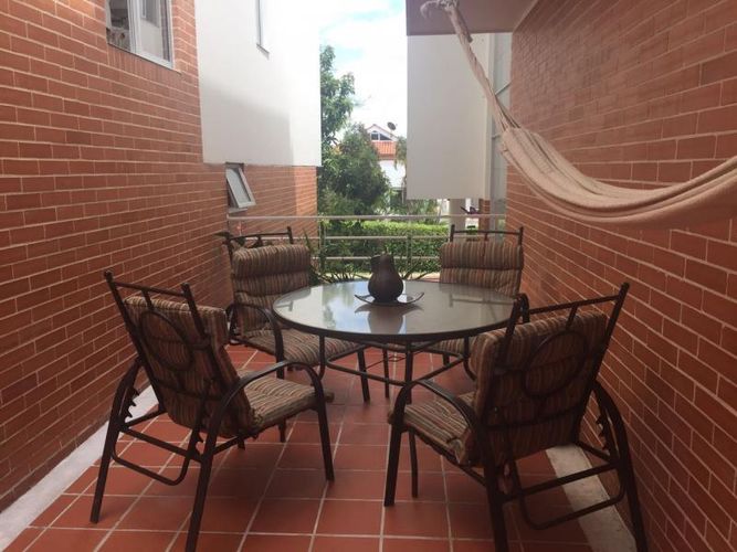 Casa de 5 alcobas en venta en Picaleña Y Mirolindo, Ibagué, 350 m² · foto 11 de 14