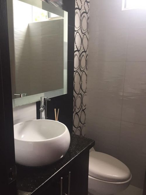 Casa de 5 alcobas en venta en Picaleña Y Mirolindo, Ibagué, 350 m² · foto 14 de 14