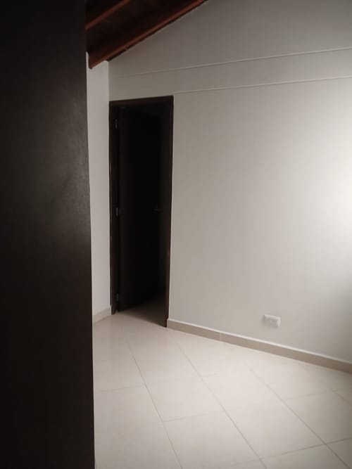 Apartamento de 3 alcobas en venta en Restrepo Naranjo, Sabaneta, 66 m² · foto 2 de 13
