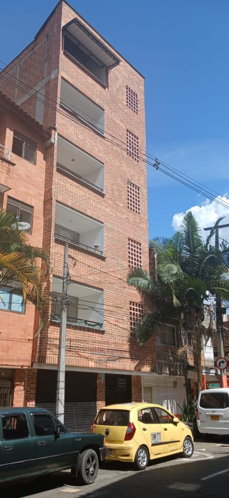 Apartamento de 3 alcobas en venta en Restrepo Naranjo, Sabaneta, 66 m² · foto 9 de 13