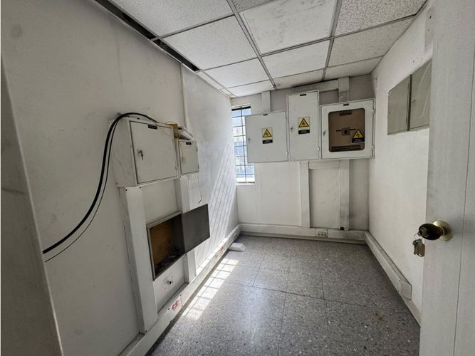 Local en arriendo en Manila, Medellín, 372 m² · foto 14 de 14