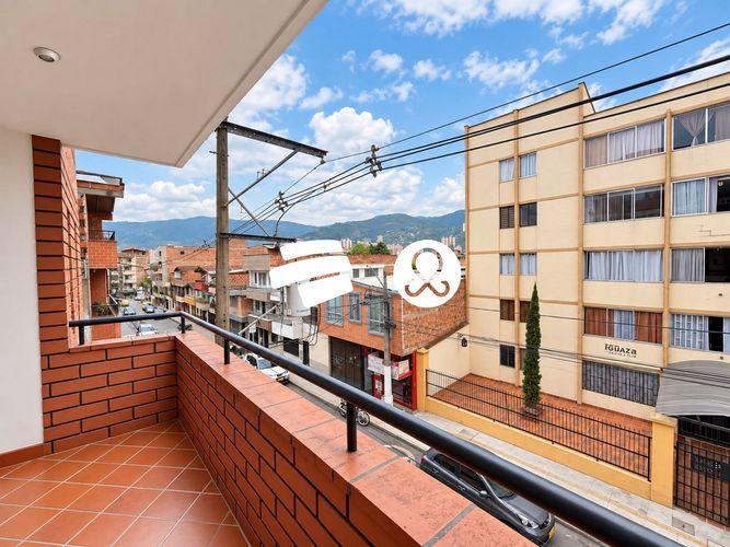 Apartamento en venta en La Independencia, Itagüí · foto 2 de 10
