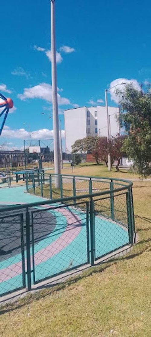 Casa de 5 alcobas en venta en Bosa Chicala, Bogotá, 210 m² · foto 21 de 24