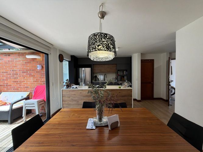 Casa de 3 alcobas en venta en Cumbres, Envigado, 190 m² · foto 4 de 24