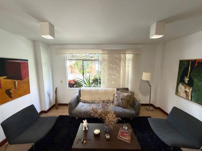 Casa de 3 alcobas en venta en Cumbres, Envigado, 190 m² · foto 6 de 24