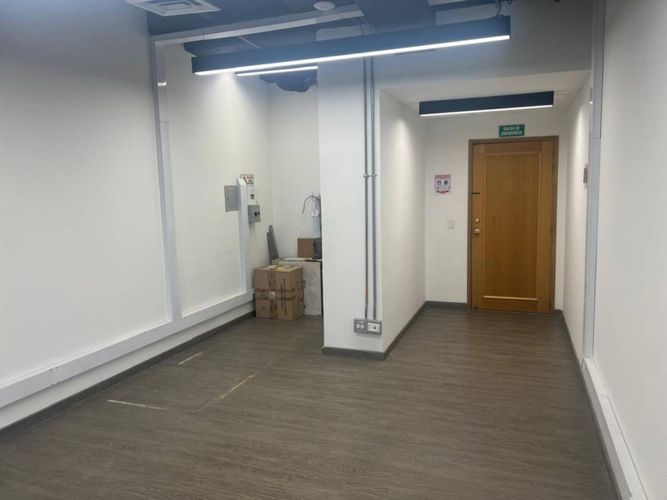 Oficina en arriendo en Milla De Oro, Medellín, 40 m² · foto 2 de 10