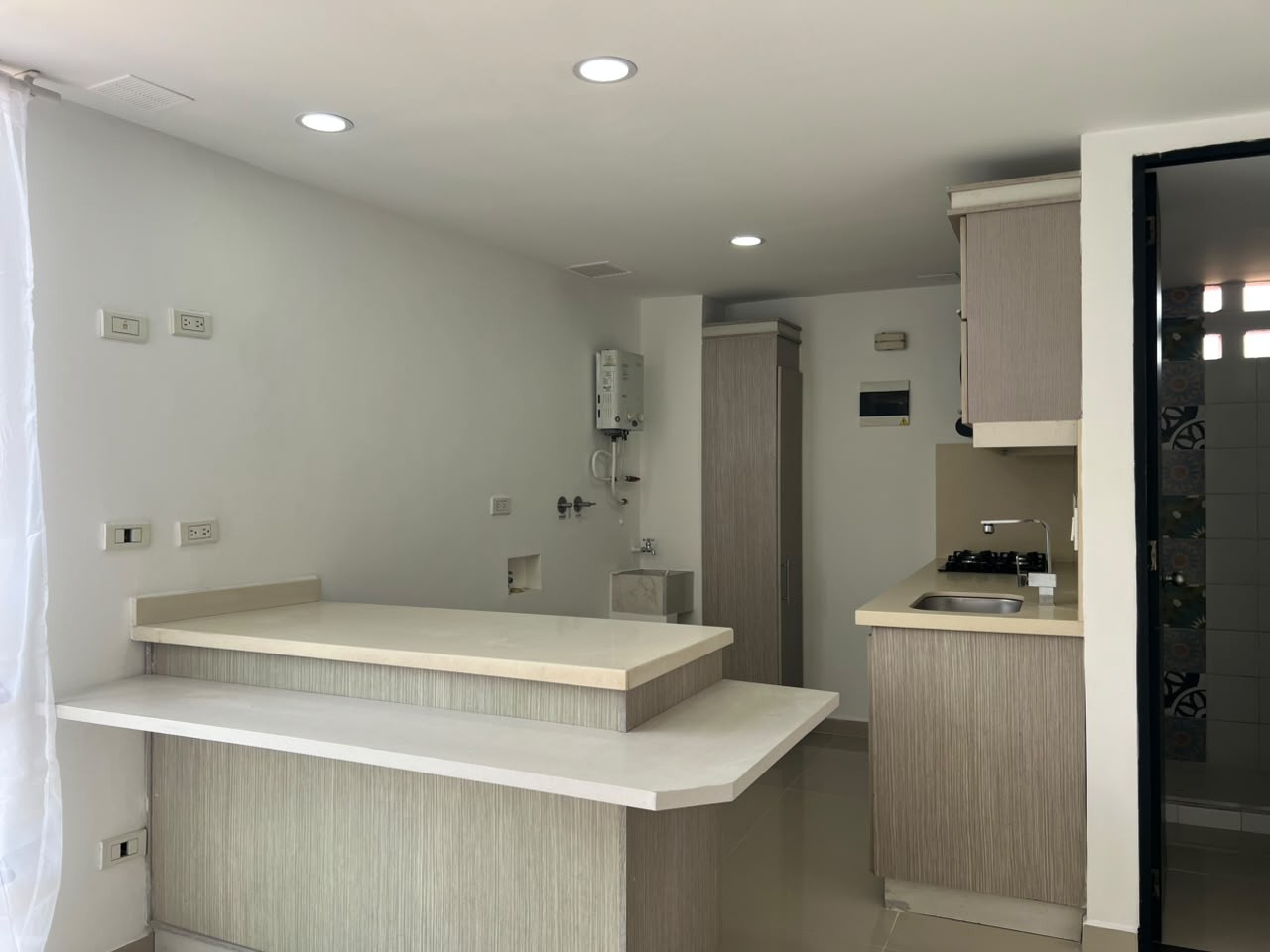 Apartamento en venta en El Poblado, Medellín · foto 4 de 12