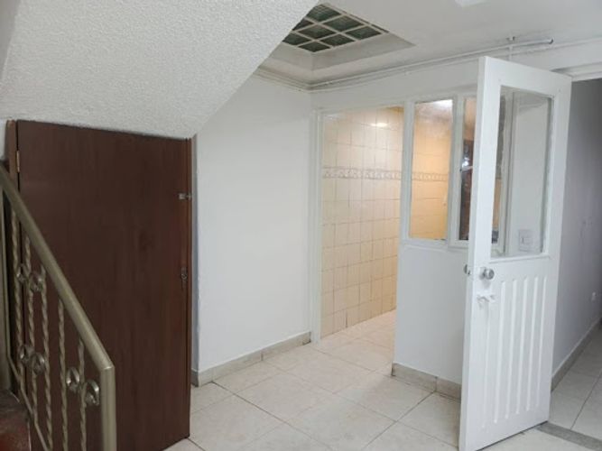 Casa de 5 alcobas en venta en Jose Joaquin Vargas, Bogotá, 226 m² · foto 13 de 24