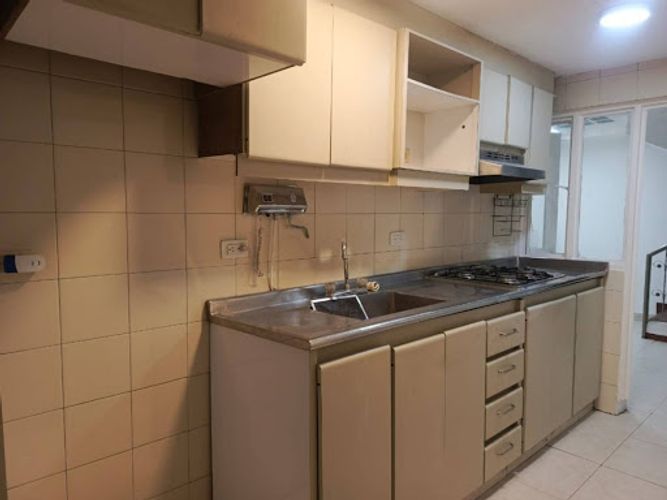 Casa de 5 alcobas en venta en Jose Joaquin Vargas, Bogotá, 226 m² · foto 17 de 24