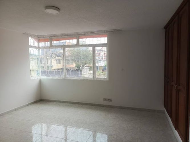 Casa de 5 alcobas en venta en Jose Joaquin Vargas, Bogotá, 226 m² · foto 24 de 24