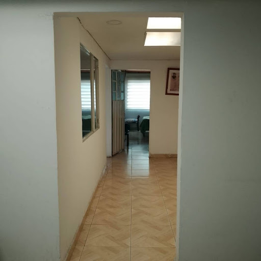 Casa en venta en Usminia, Bogotá · foto 4 de 16