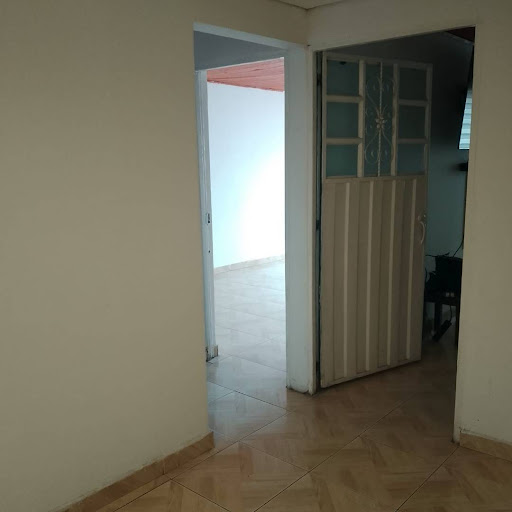 Casa en venta en Usminia, Bogotá · foto 5 de 16