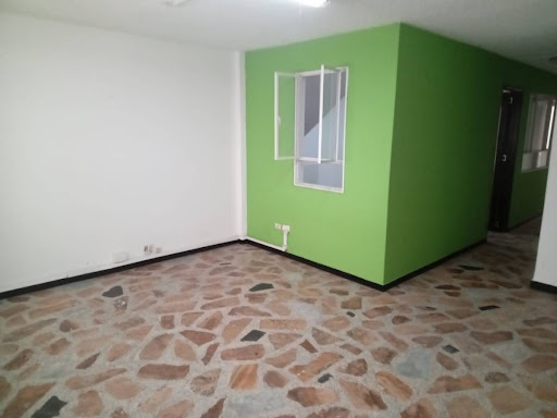 Casa en venta en Bravo Paez, Bogotá · foto 2 de 24