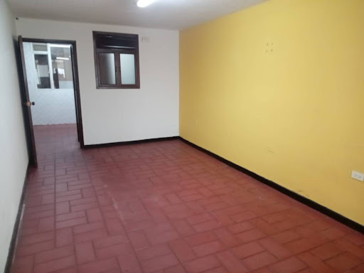 Casa en venta en Bravo Paez, Bogotá · foto 3 de 24
