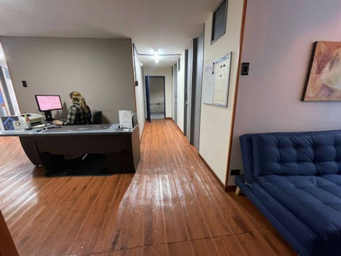 Apartamento de 6 alcobas en venta en Samper Mendoza, Bogotá, 139 m² · foto 6 de 24