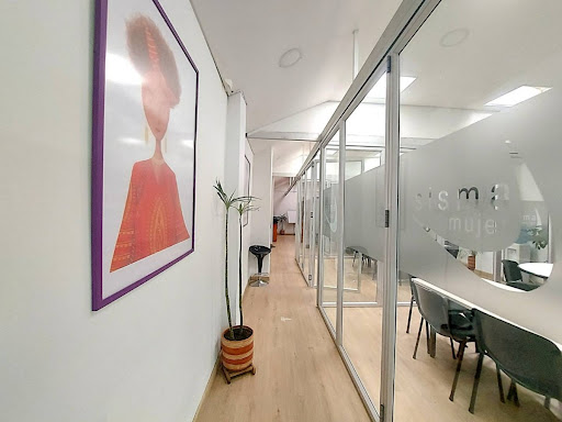 Casa en venta en La Soledad, Bogotá · foto 3 de 24