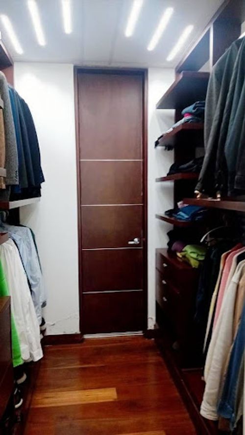 Apartamento de 3 alcobas en venta en Chico Norte, Bogotá, 144 m² · foto 14 de 23