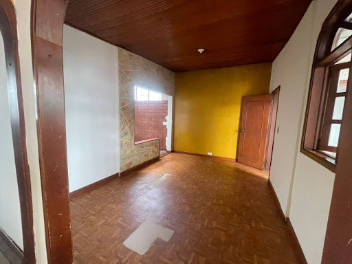 Casa en venta en Colon, Bogotá · foto 8 de 24