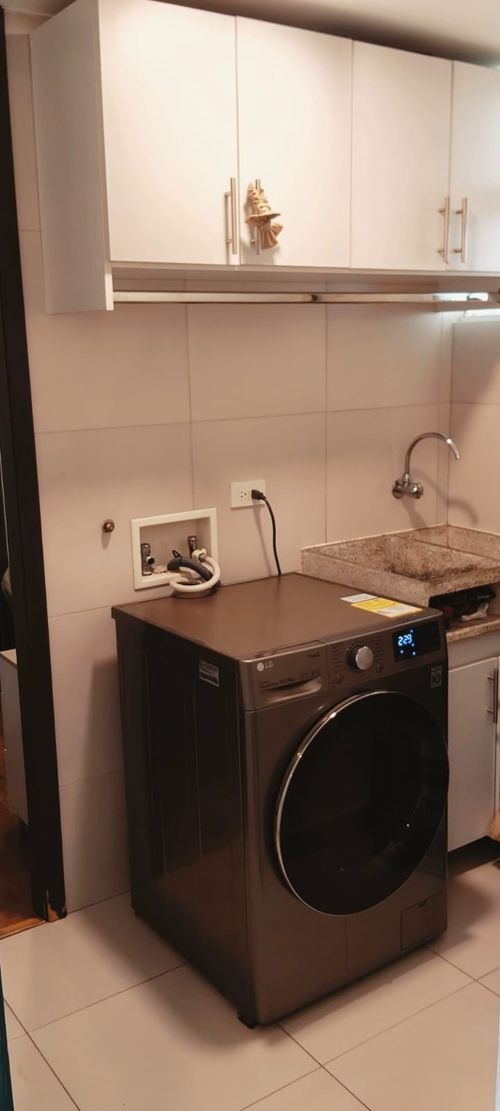 Apartamento de 3 alcobas en venta en Santa Barbara Central, Bogotá, 146 m² · foto 10 de 14