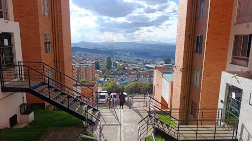 Apartamento en venta en Los Alpes, Bogotá · foto 10 de 23