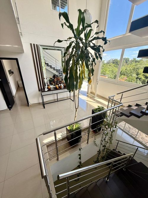 Casa de 7 alcobas en venta en Ruitoque Alto, Floridablanca, 780 m² · foto 2 de 19