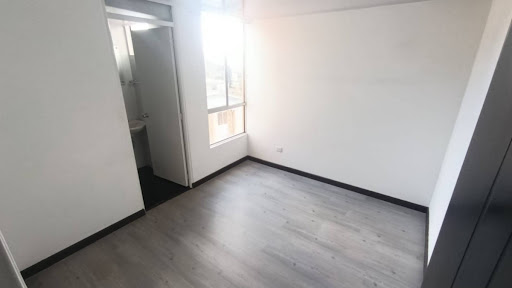 Apartamento en venta en Los Alpes, Bogotá · foto 15 de 23