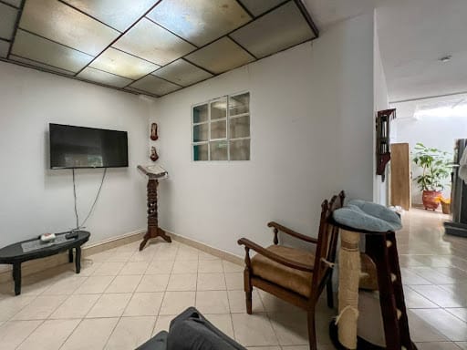 Casa de 6 alcobas en venta en Primavera, Envigado, 300 m² · foto 6 de 22