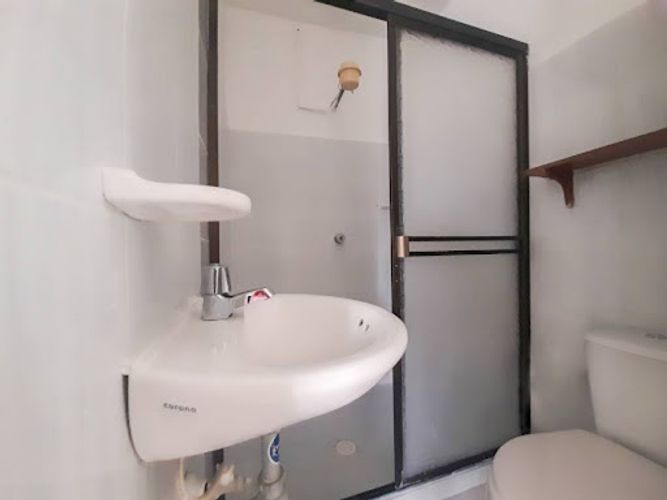 Casa de 6 alcobas en venta en Primavera, Envigado, 300 m² · foto 17 de 22