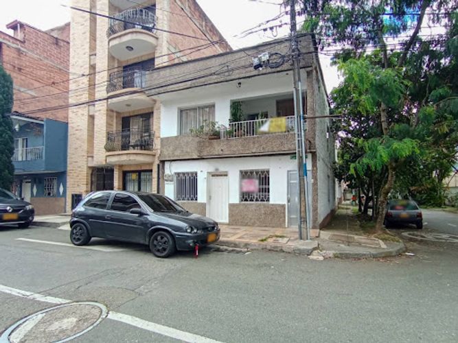 Casa de 6 alcobas en venta en Primavera, Envigado, 300 m² · foto 22 de 22