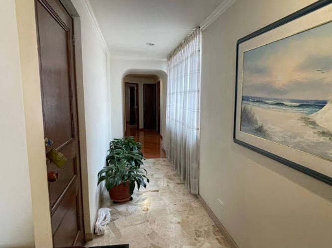 Apartamento en venta en Lago Gaitan, Bogotá · foto 9 de 23