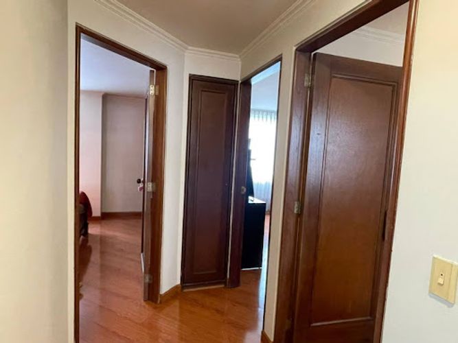 Apartamento en venta en Lago Gaitan, Bogotá · foto 10 de 23