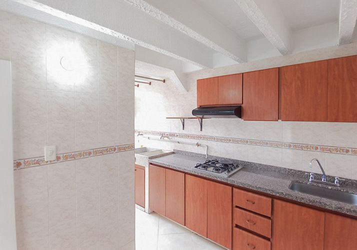 Apartamento de 3 alcobas en venta en Minuto De Dios, Bogotá, 83 m² · foto 5 de 18
