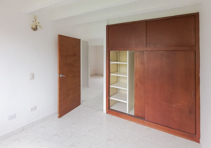 Apartamento de 3 alcobas en venta en Minuto De Dios, Bogotá, 83 m² · foto 10 de 18
