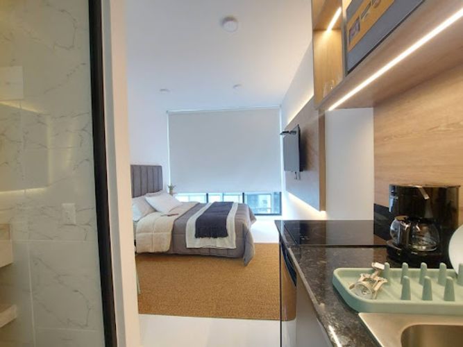 Apartaestudio en venta en Chicó Reservado, Bogotá, 17 m² · foto 2 de 14