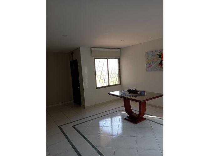 Apartamento de 2 alcobas en venta en Ciudad Jardin, Barranquilla, 83 m² · foto 3 de 10