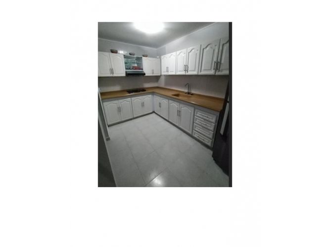 Apartamento de 2 alcobas en venta en Ciudad Jardin, Barranquilla, 83 m² · foto 5 de 10