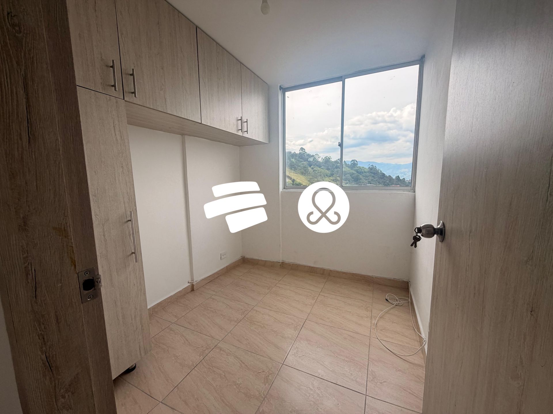 Apartamento en venta en La Inmaculada, La Estrella · foto 10 de 12