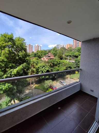 Apartamento en Arriendo en Loma del Esmeraldal, Envigado